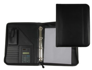CARPETA PORTAFOLIOS 80-848 NEGRA 260X355 MM CREMALLERA 4 ANILLAS 40 MM CALCULADORA CON BOLSA PARA MOVIL