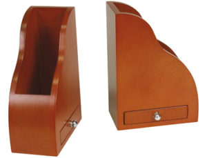 APOYALIBROS MADERA D-043 CON CAJON COLOR COGNAC -JUEGO 145X80X210 MM