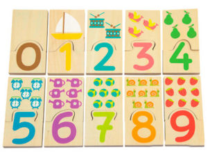 JUEGO ANDREUTOYS INSERTAR NUMEROS 0 AL 9 10 PIEZAS 25X20X7,2 CM